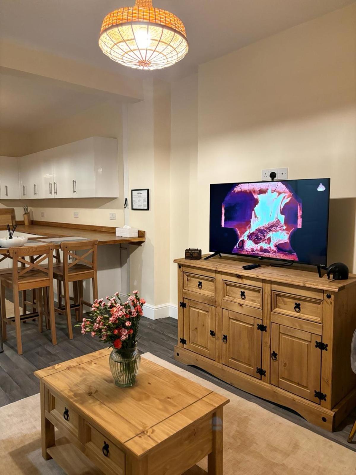 Cardiff/Pernath Home2 المظهر الخارجي الصورة